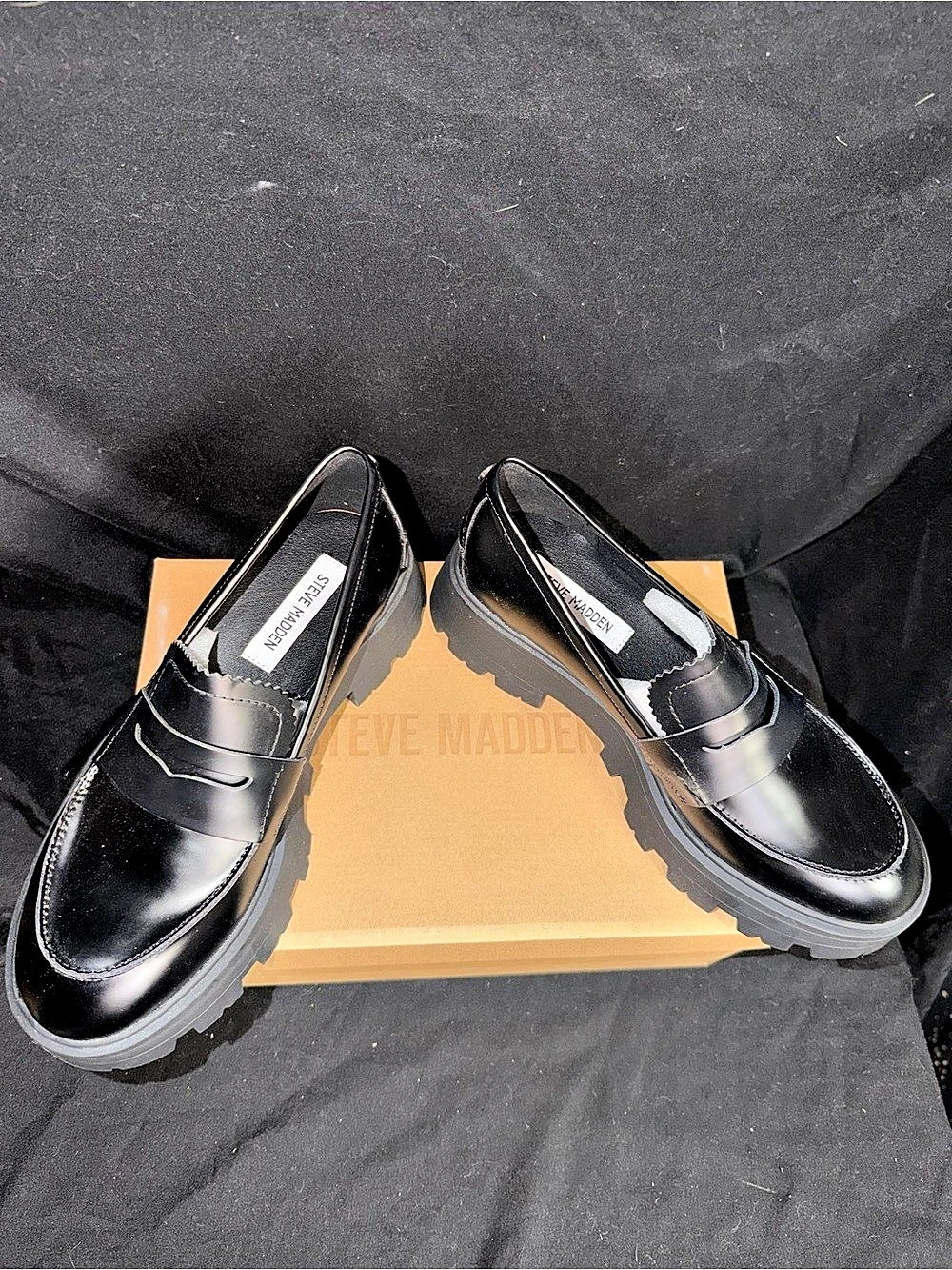 Steve Madden Maisee Chunky Lug Sole Penny Loafers in Black (Size 8.5)
